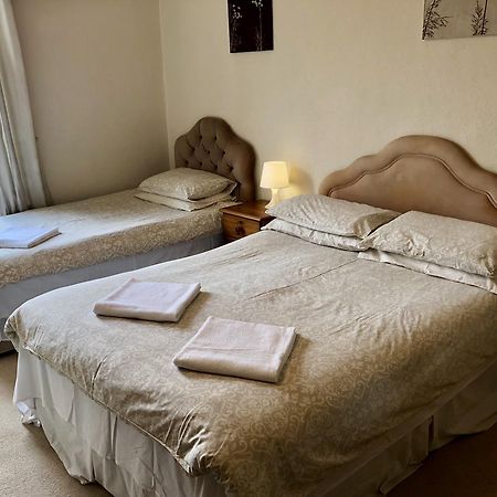 Errolbank Guest House Дънди Екстериор снимка
